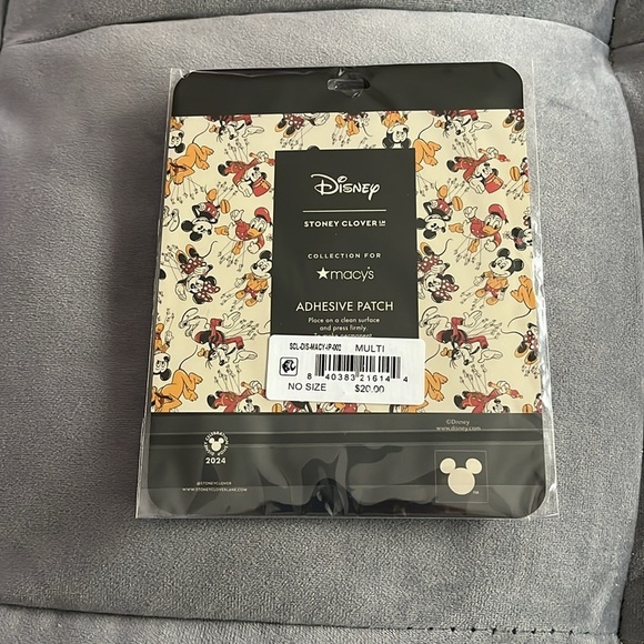 “Disney- Stoney Clover Minnie Mouse patch” - Picture 2 of 3